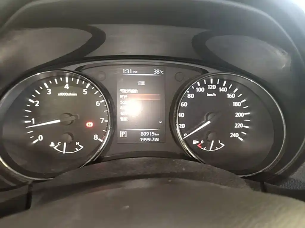 Nissan Qashqai — миниатюра 16