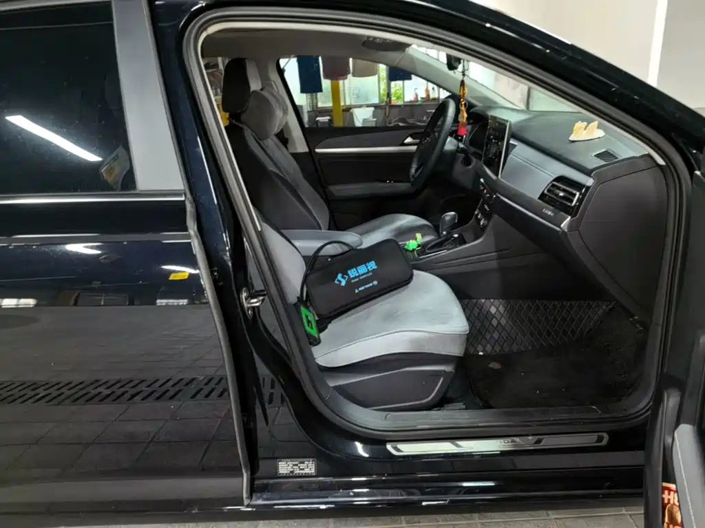 Volkswagen Lavida — миниатюра 25