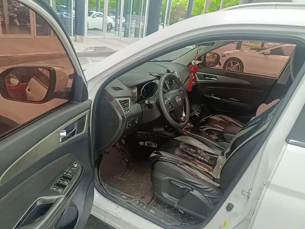Changan CS75 — миниатюра 16