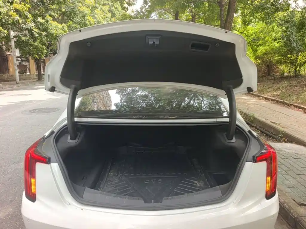 Cadillac CT5 — миниатюра 19
