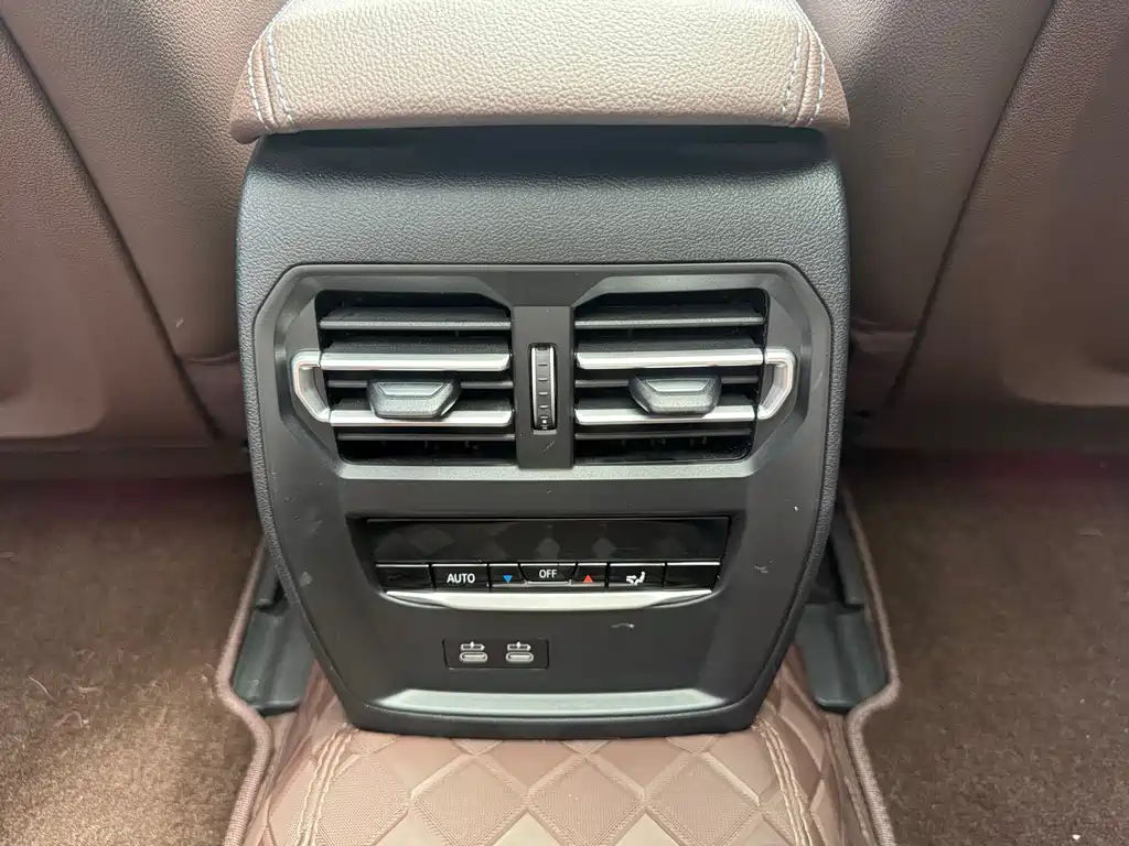 BMW i3 — миниатюра 15