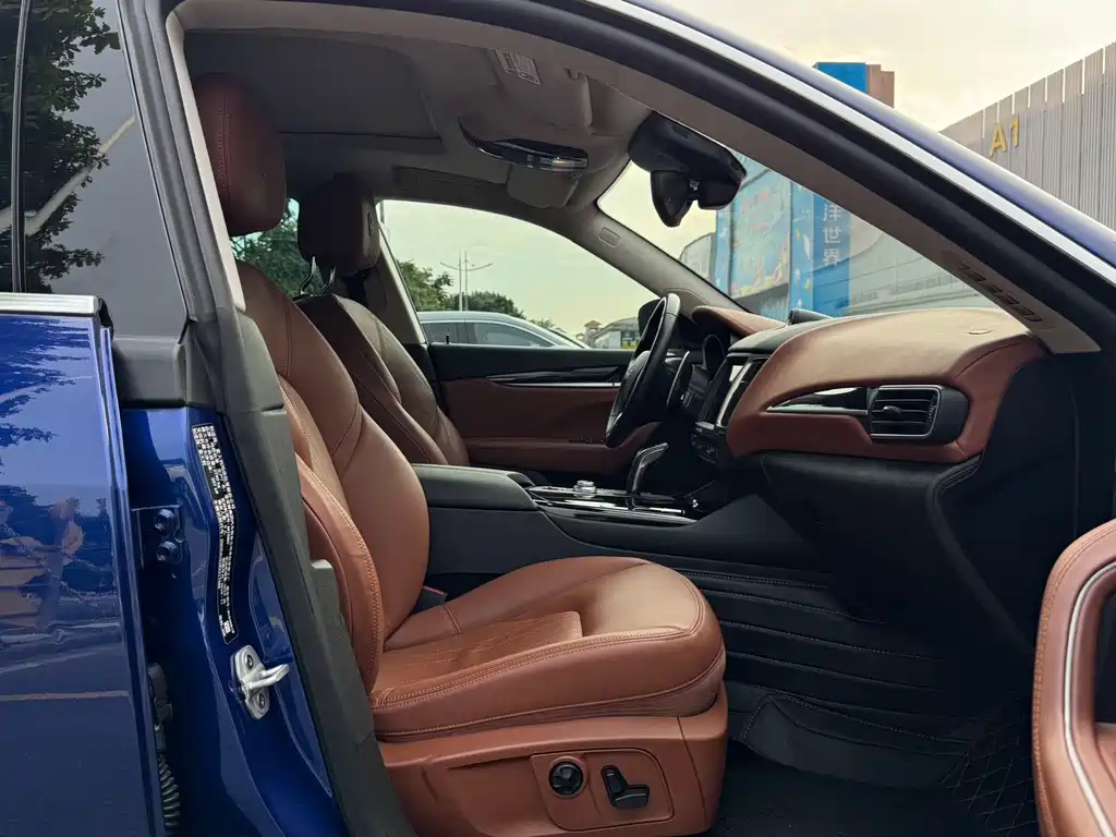 Maserati Levante — миниатюра 11