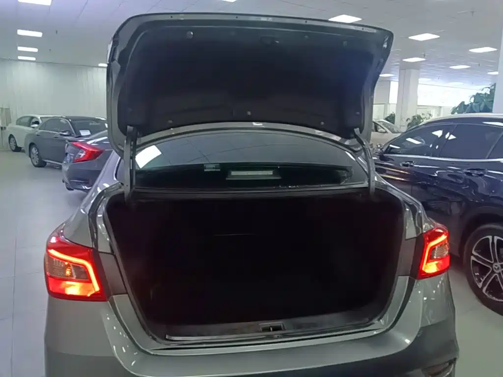 Nissan Sylphy — миниатюра 19