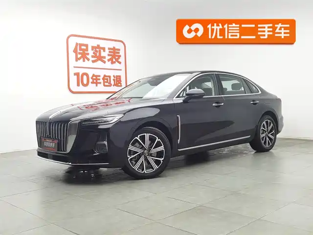 RED FLAG HONGQI H5 PHEV 2025