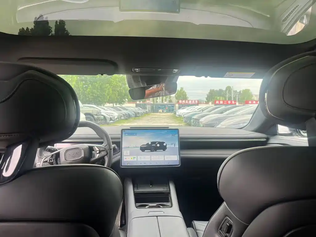 Lynk & Co 领克10 — миниатюра 6