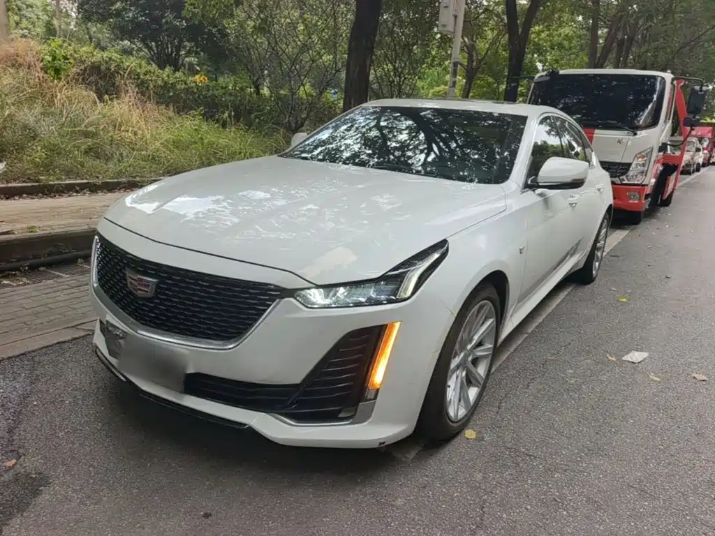 Cadillac CT5 — миниатюра 2