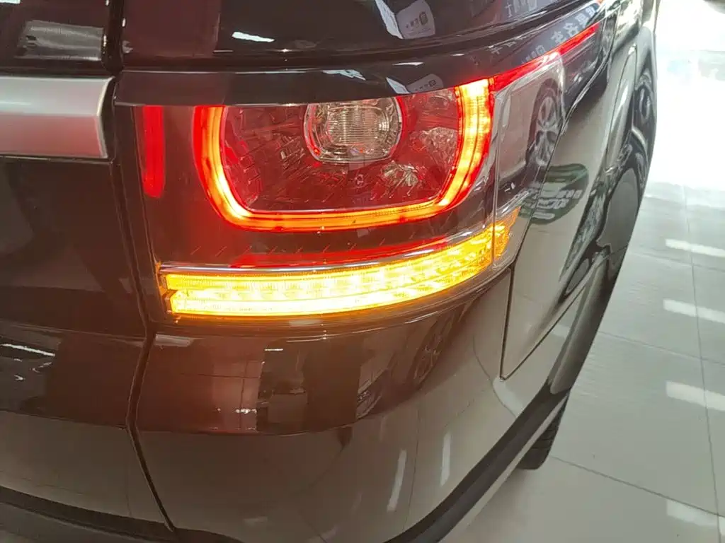 Land Rover Range Rover Sport 2017 3.0 SC V6 SE
