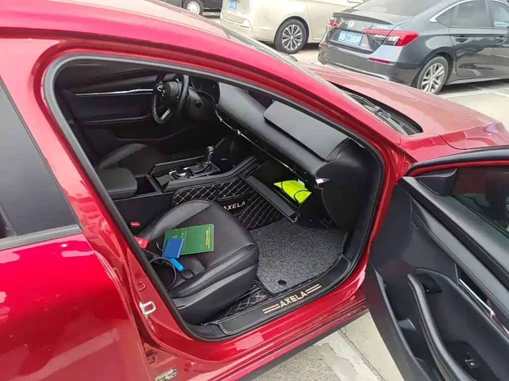 Mazda 3 Axela — миниатюра 9