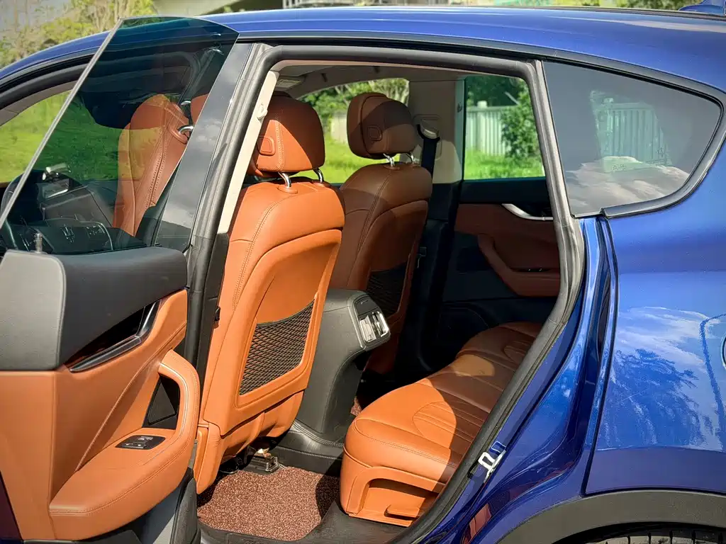 Maserati Levante — миниатюра 9