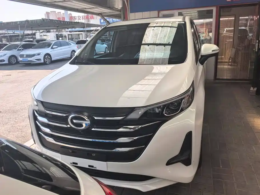 GAC Motor Trumpchi M6 — миниатюра 2
