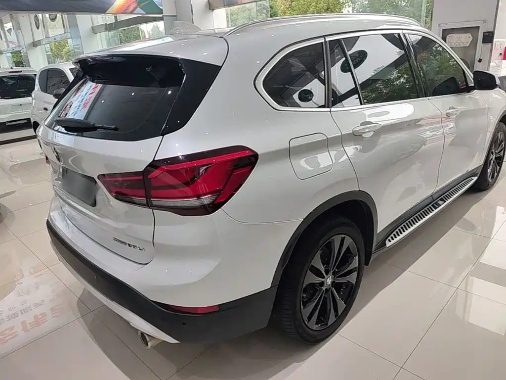 BMW X1 — миниатюра 7