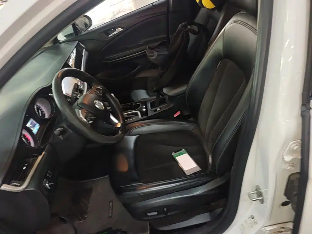 Buick Verano — миниатюра 15
