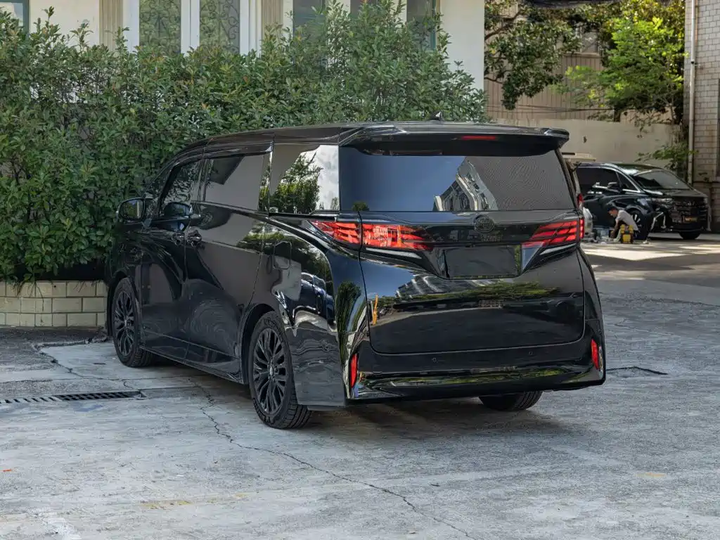 Toyota Alphard — фотографии объявления, Фото 7