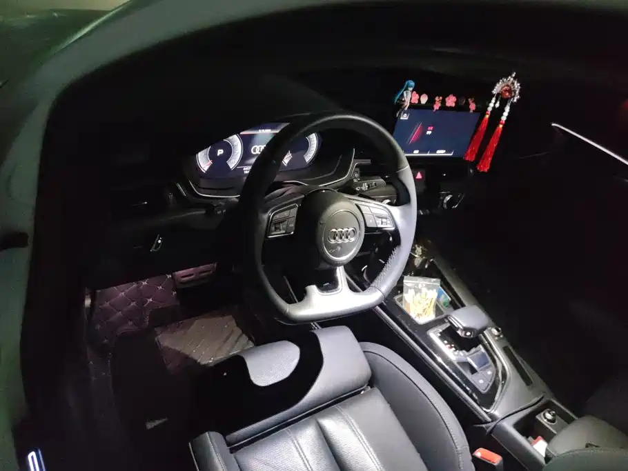 Audi A4L — миниатюра 11