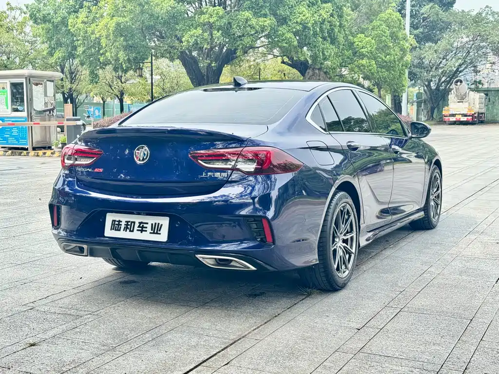 Buick Regal — миниатюра 5