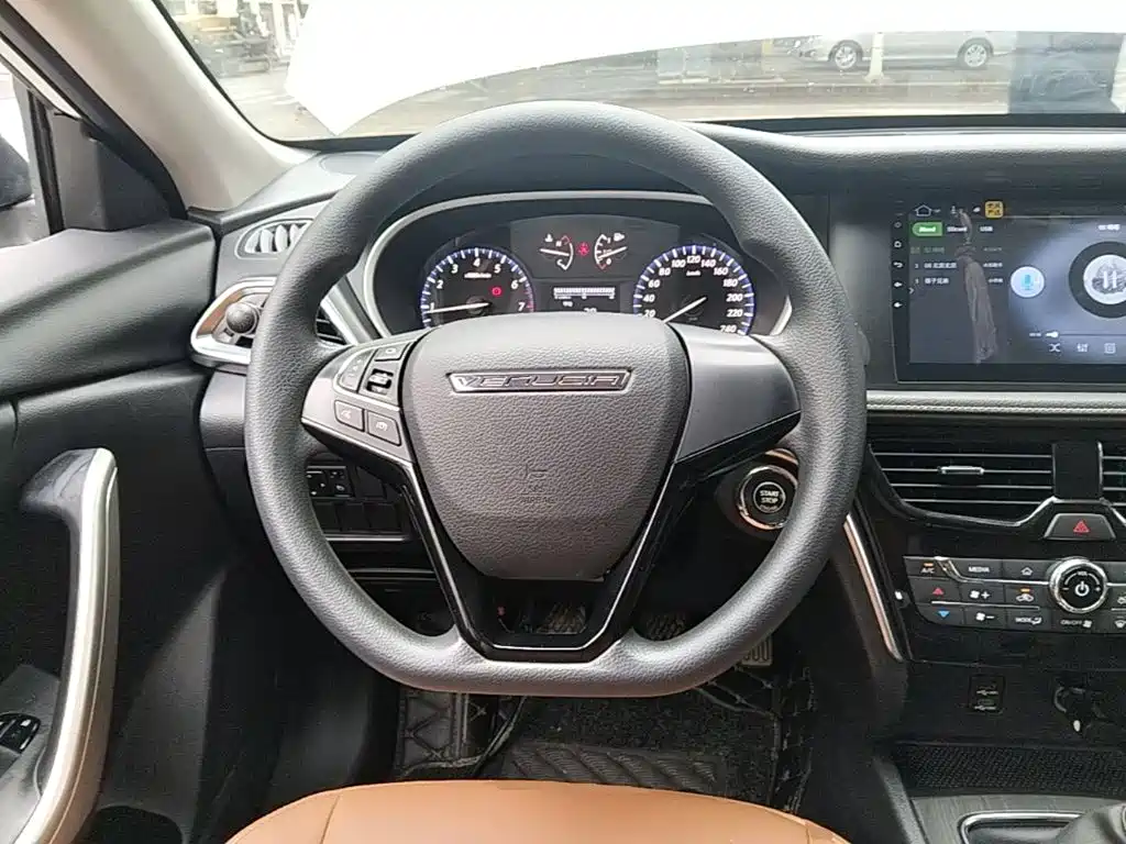 Venucia T90 — миниатюра 11