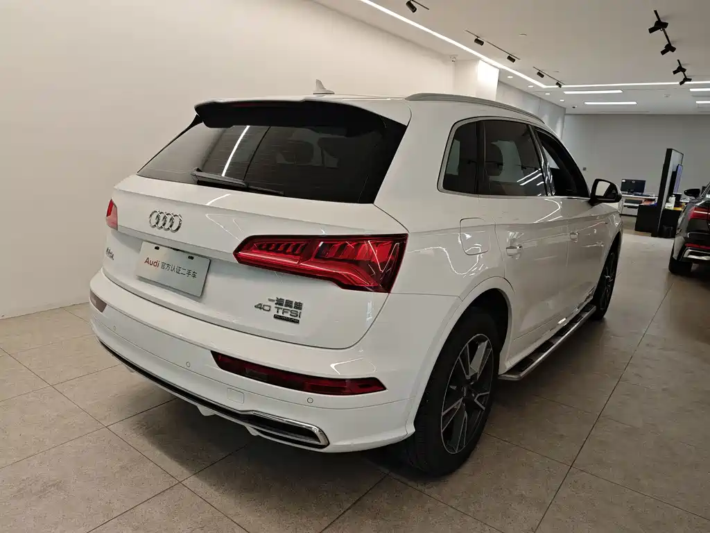 Audi Q5L — миниатюра 8