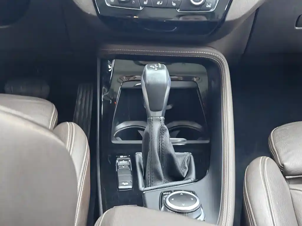 BMW X1 — миниатюра 13
