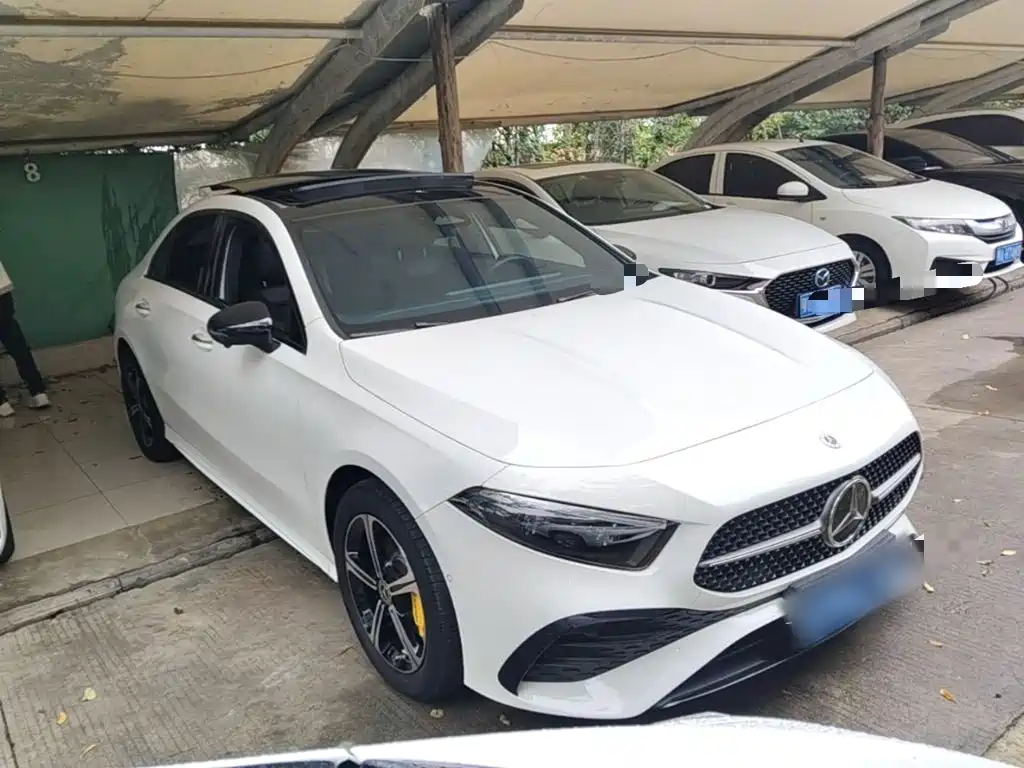 Mercedes-Benz A-Class — миниатюра 4