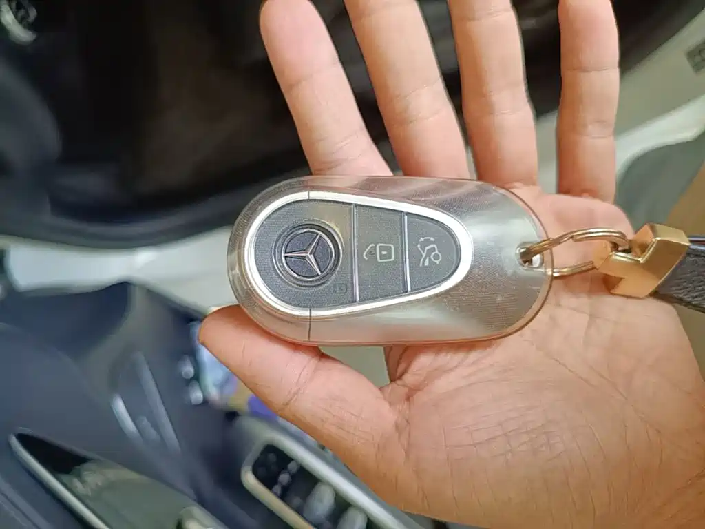 Mercedes-Benz C-Class New Energy — миниатюра 9
