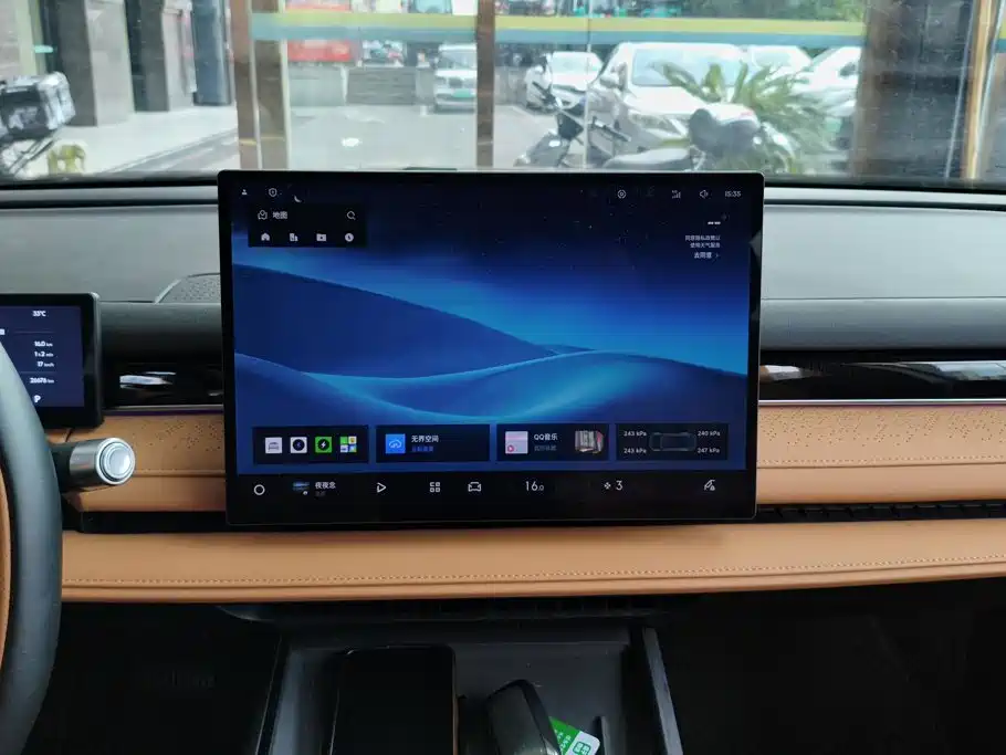Geely Galaxy Galaxy 8 — фотографии объявления, Фото 13