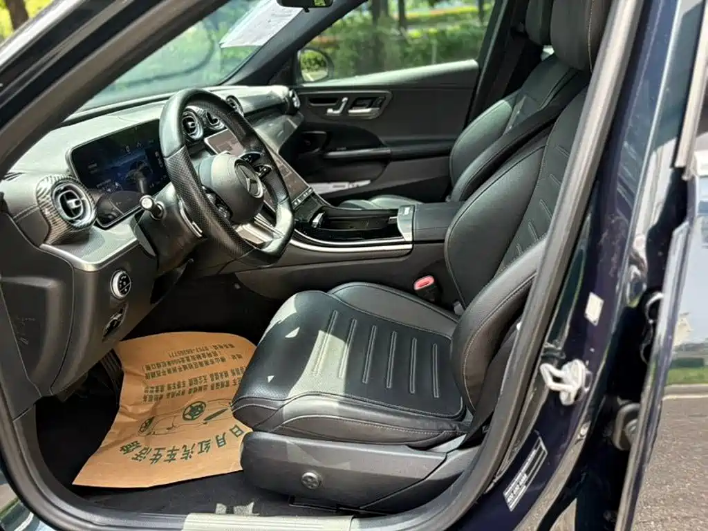 Mercedes-Benz C-Class — миниатюра 7