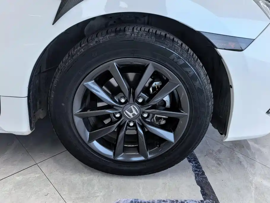 Honda Civic — миниатюра 6
