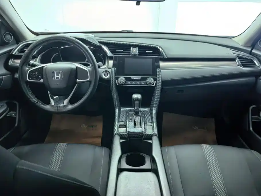 Honda Civic — миниатюра 12