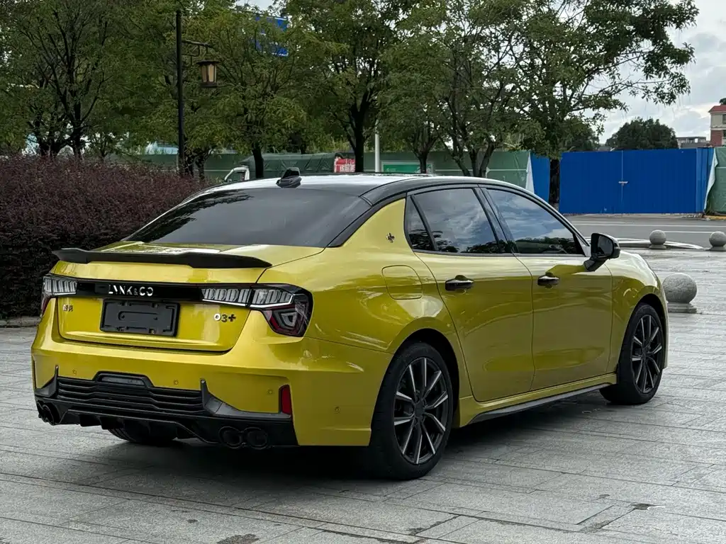 Lynk & Co 03 — миниатюра 8