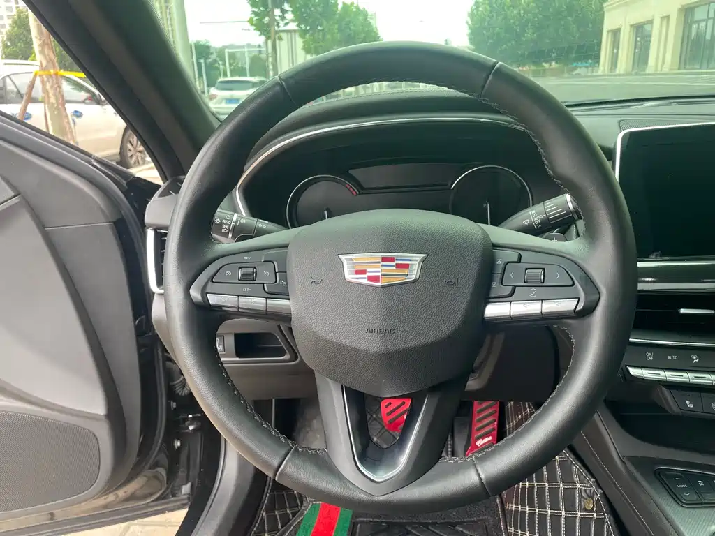 Cadillac CT5 2022 28T Luxury ( Standard )