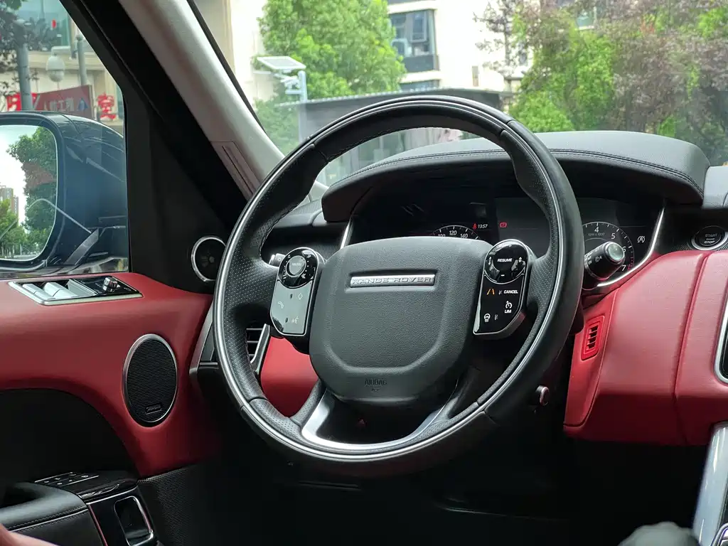 Land Rover Sport — миниатюра 17