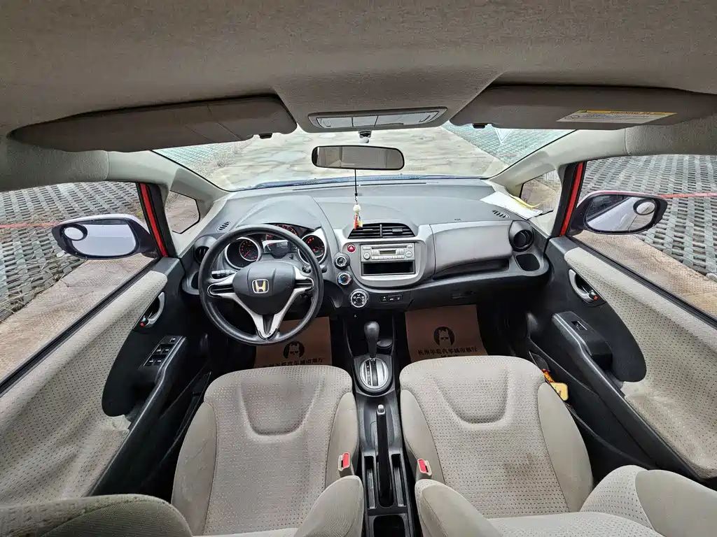Honda Fit 2008 1.3L AT Comfort
