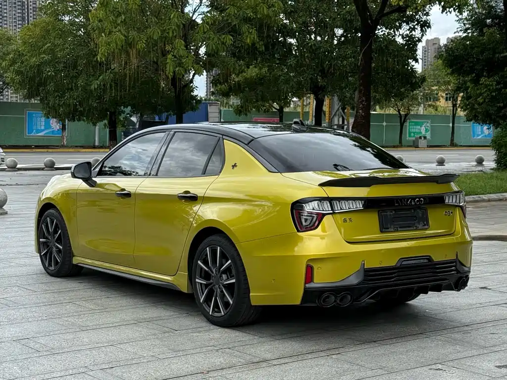 Lynk & Co 03 — миниатюра 6