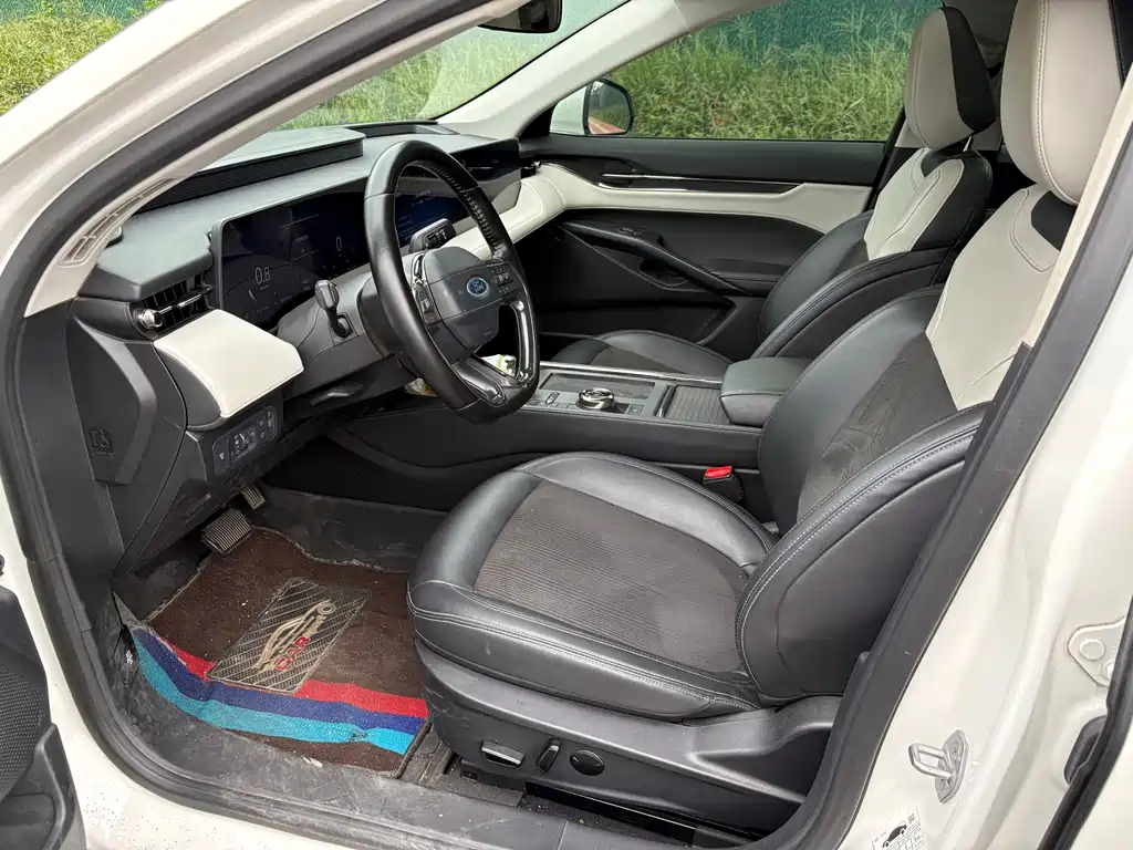 Ford Evos — миниатюра 7