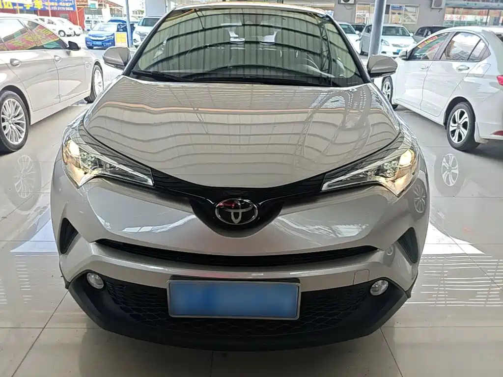 Toyota C-HR — миниатюра 3