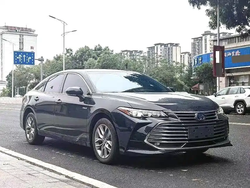 Toyota Avalon — миниатюра 3
