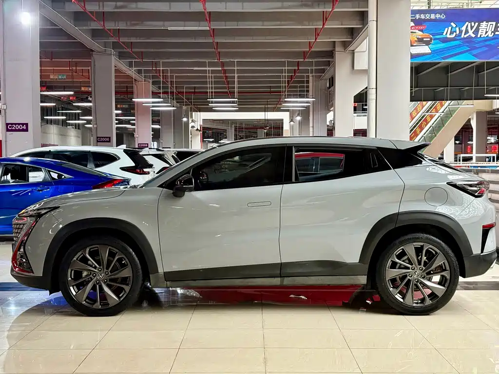 Changan UNI-T — миниатюра 4