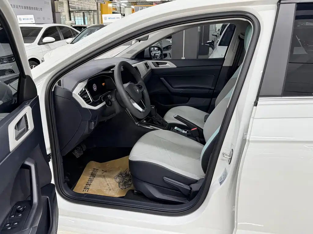 Volkswagen Lavida — миниатюра 10