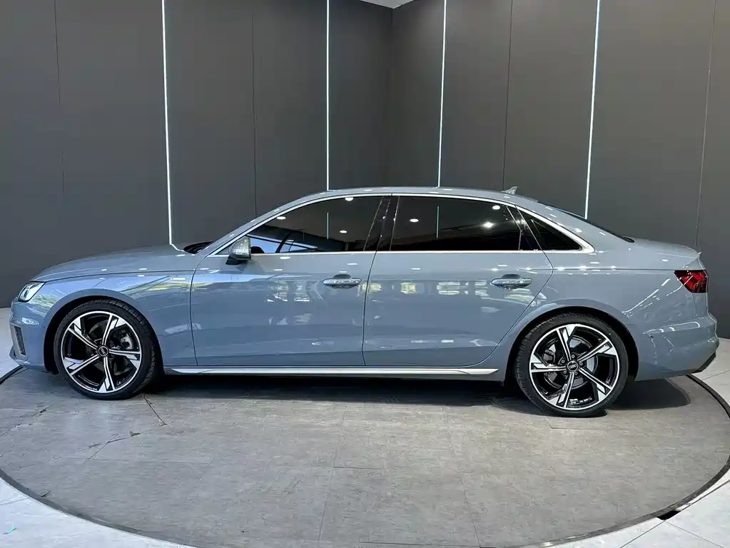 Audi A4L — миниатюра 4