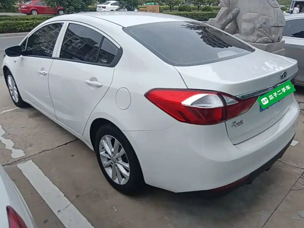 Kia K3 — миниатюра 5