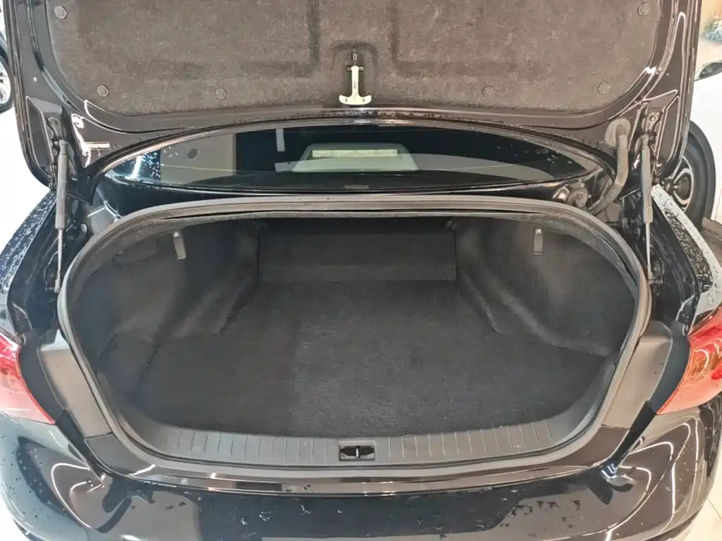 Infiniti Q50L — миниатюра 19