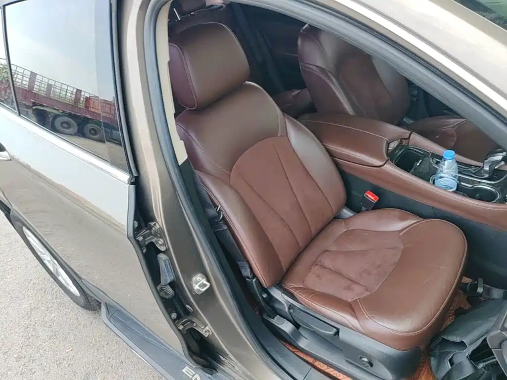 Buick Envision Plus — миниатюра 25