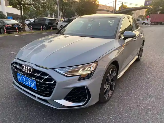 AUDI A3 2024