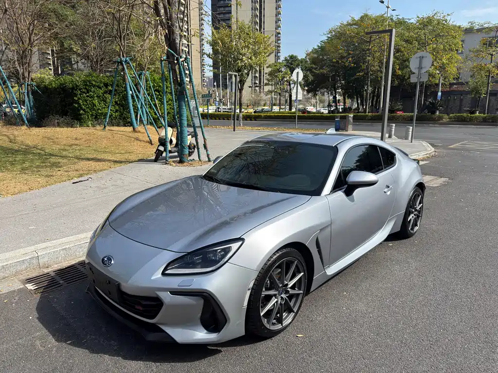 SUBARU BRZ
