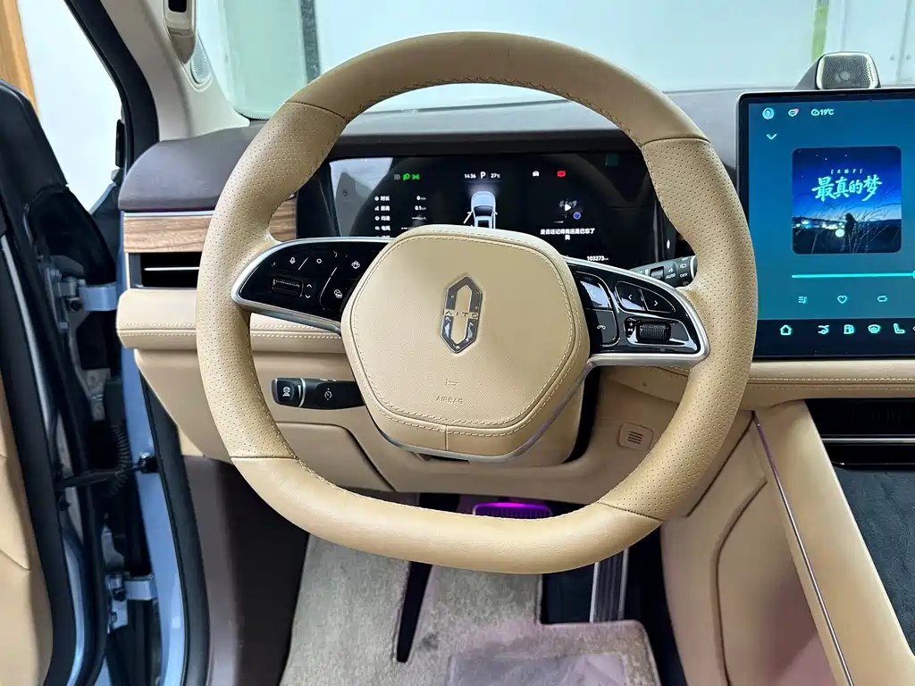 AITO AITO M7 — миниатюра 12