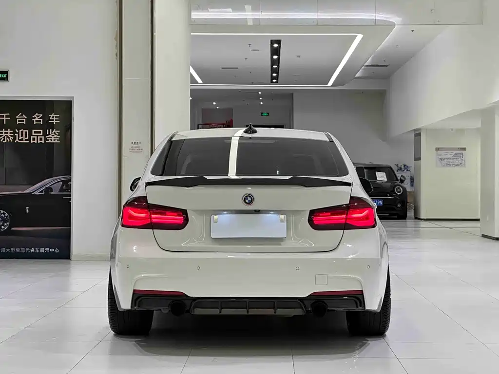 BMW 3 Series — миниатюра 6