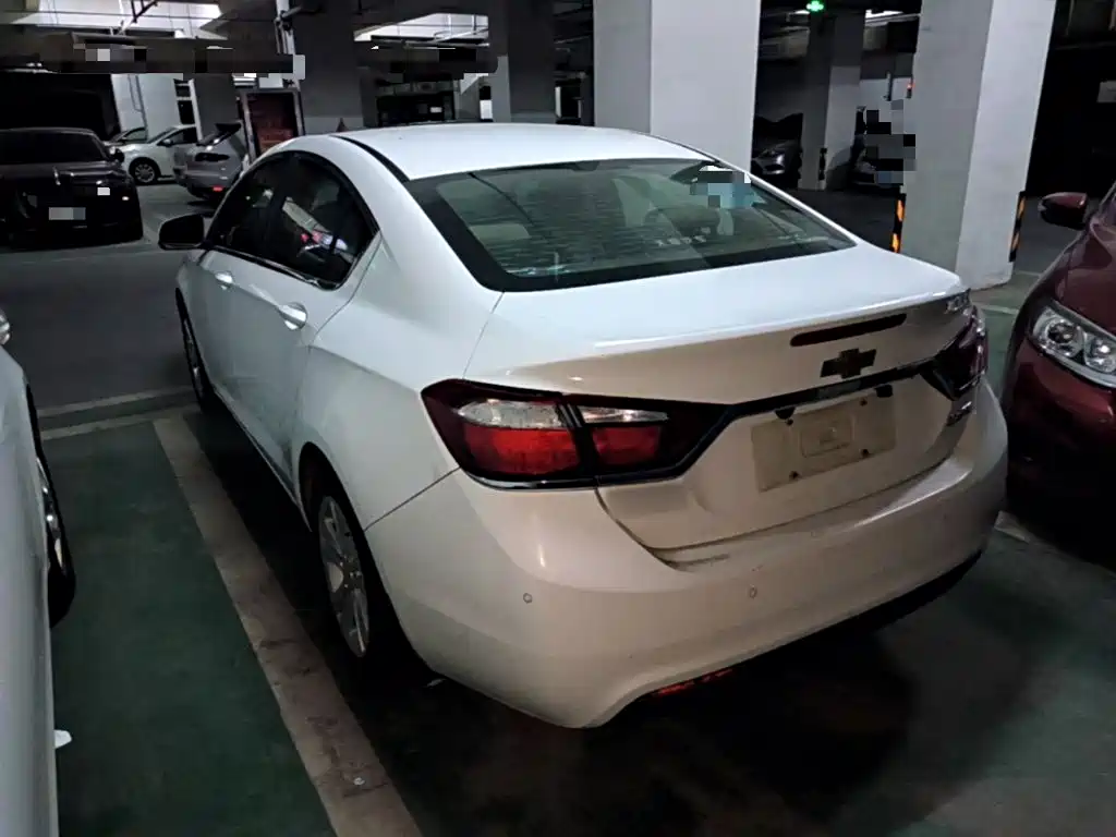 Chevrolet Cruze — миниатюра 5