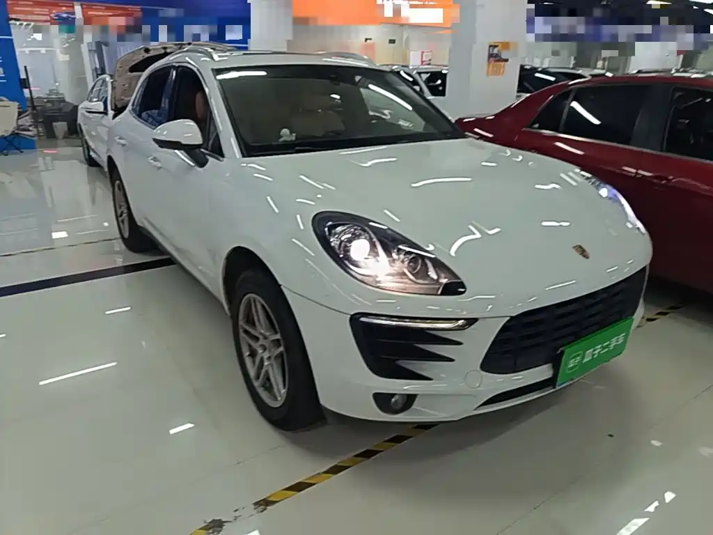 Porsche Macan — миниатюра 4