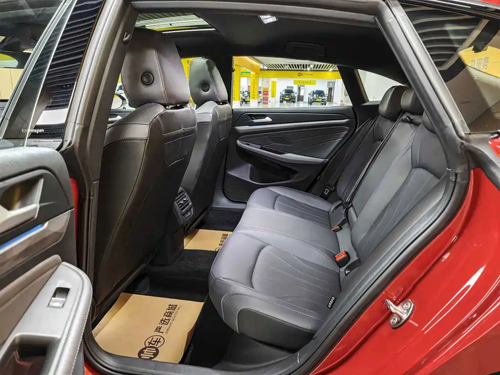 Volkswagen Lamando — миниатюра 10