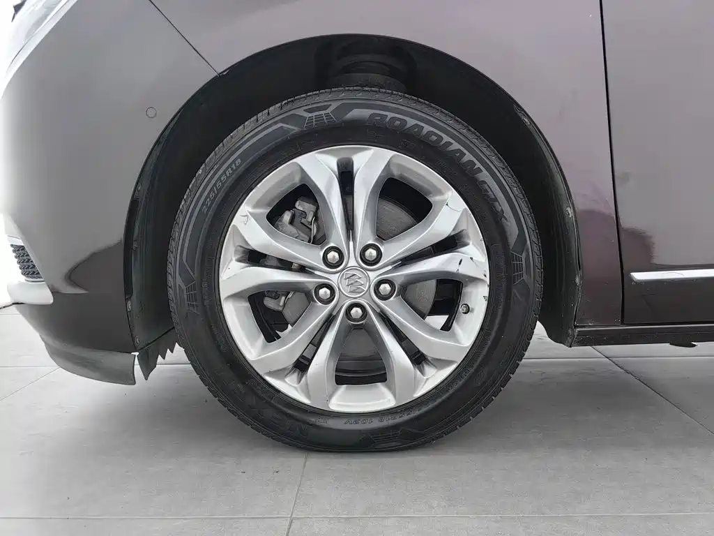 Buick GL8 — миниатюра 17